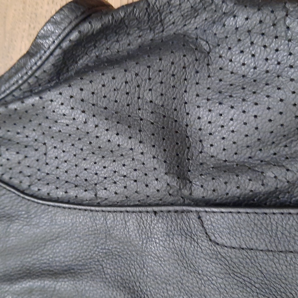 ICON Genuine Leather Vest - Picture 6 of 16